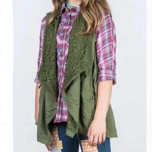 MATILDA JANE That's The Ticket olive cargo open vest, 14.